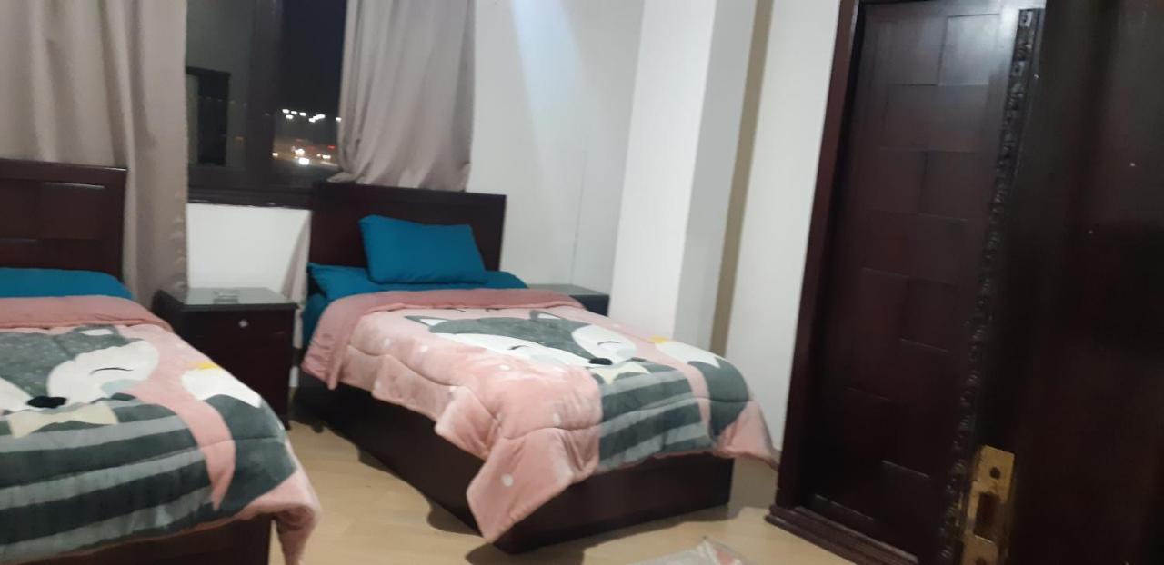 ٢٥ شارع المشتل تقسيم الشيشيني كورنيش المعادي مستشفىالسلام الدولي والنيل بدراوي وجنين Apartment Cairo